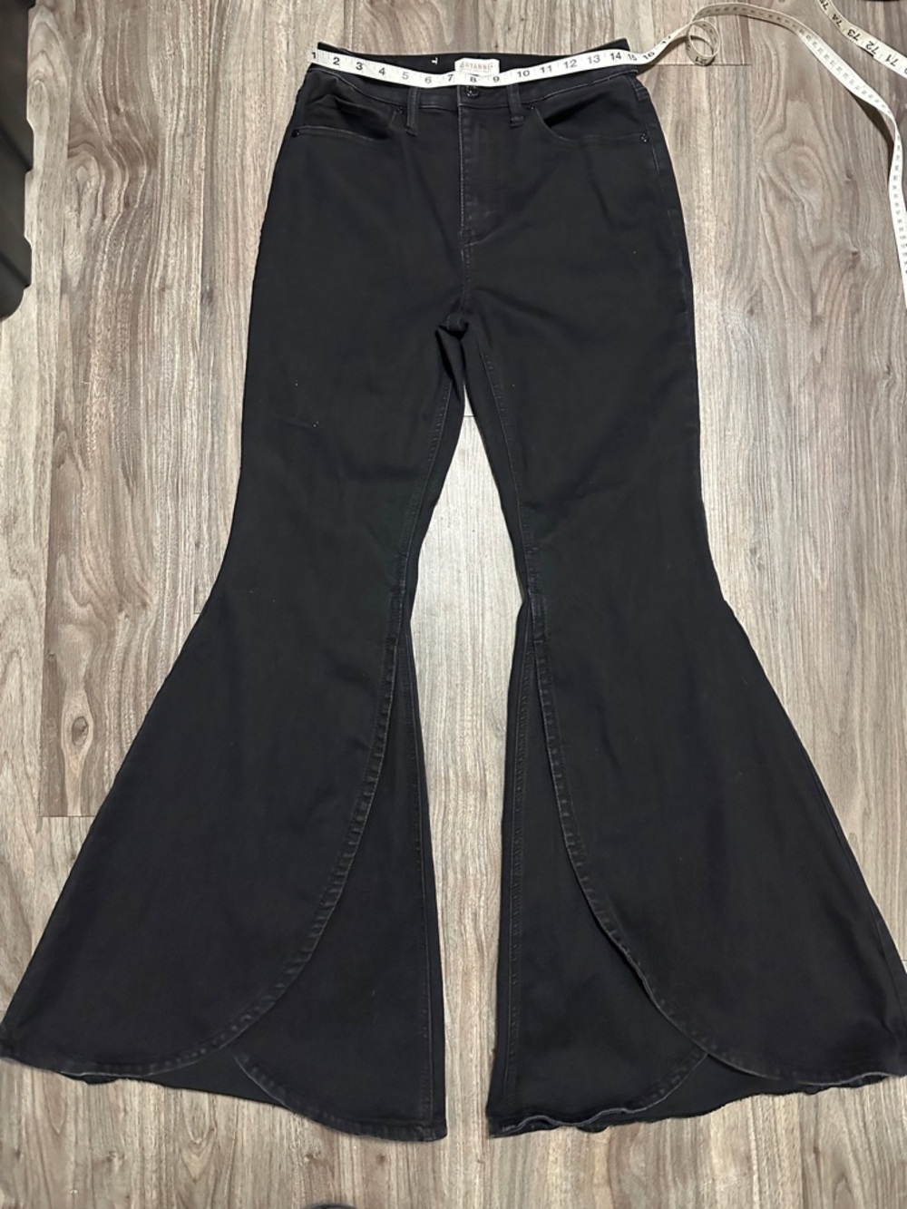 Shyanne Black High-Rise Flare Jeans - Picture 4 of 9